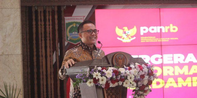 Menpan RB: Presiden Jokowi Pilih 16 Ribu ASN Pindah ke IKN