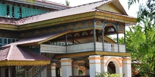 Berawal dari Nazar Seorang Datuk, Intip Sejarah Istana Lima Laras di Batu Bara