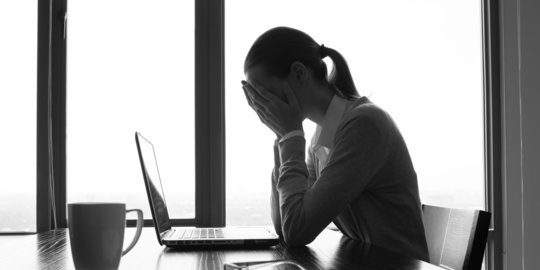 Perbedaan Penyakit Mental dan Jiwa, Pahami Gejala dan Cara Mengatasinya