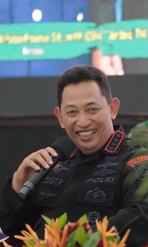 kapolri amp pejabat tni ngakak anggota brimob minta pindah