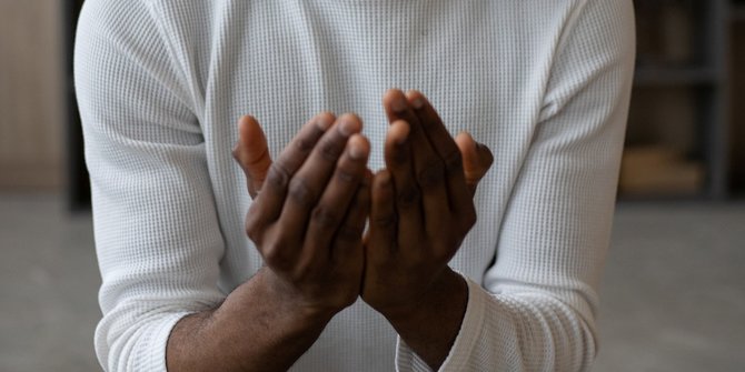 Bacaan Doa Ketika Rindu Seseorang dalam Islam