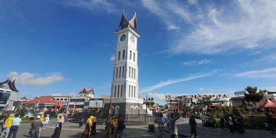 7 Tempat Wisata di Bukittinggi, Jam Gadang hingga Tabiang Takuruang