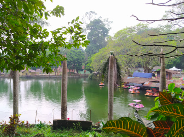 tempat wisata di kuningan jawa barat cocok untuk liburan keluarga