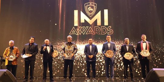 Musa Rajekshah Sabet Penghargaan IMI Awards, Dinilai Berjasa Majukan Dunia Otomotif