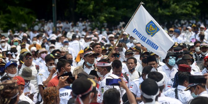 Ketum Apdesi Bantah akan Deklarasi Masa Jabatan Presiden 3 Periode 26 Februari