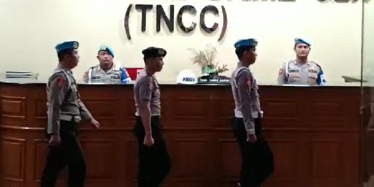 VIDEO: Jalani Sidang Etik, Ini Penampakan Bharada E Gagah Berseragam ...