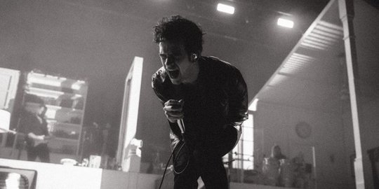 Lagu 'About You' The 1975, Cocok Buat Anak Muda yang Gagal Move On