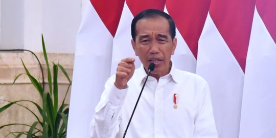 Jokowi: Indonesia Harus Jadi Negara Maju dengan Cara Apa Pun