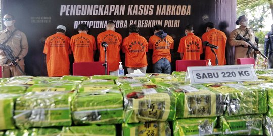 Ungkap Jaringan Narkotika Internasional, Bareskrim Amankan Sabu 220 Kg