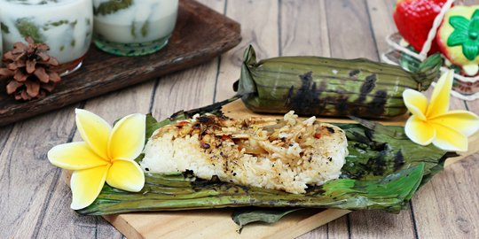 Resep Nasi Bakar Ayam Jamur Beraroma Kemangi