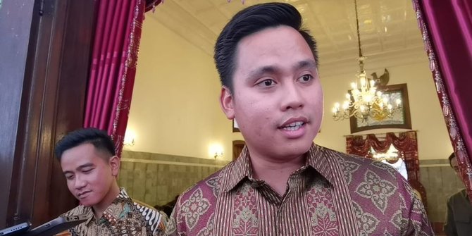 Gibran Soal Duet dengan Bupati Kendal di Pilgub Jateng: 2024 Masih Lama