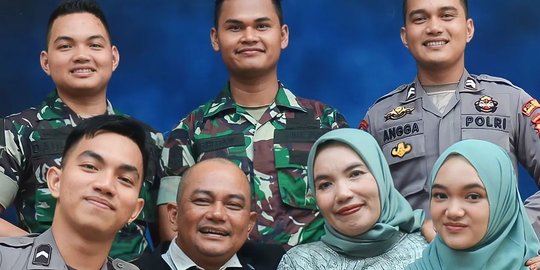 Semua Anak Pria di Keluarga ini TNI-Polri, ini Potretnya Berseragam Bersama Ayah Ibu
