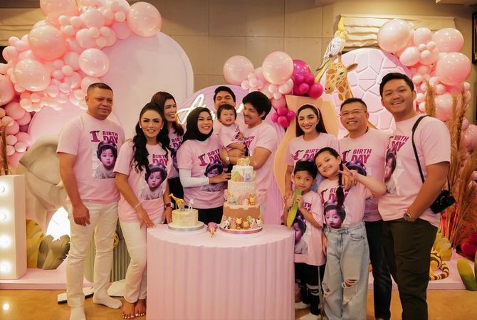 ulang tahun ameena ke 1