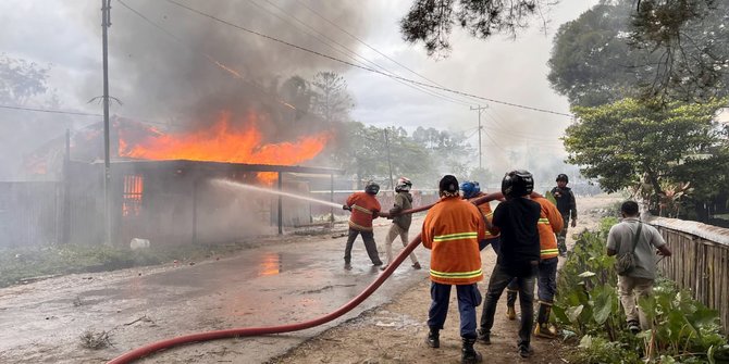 Pasukan Brimob Tambahan hingga Propam Diterjunkan ke Lokasi Kerusuhan di Wamena