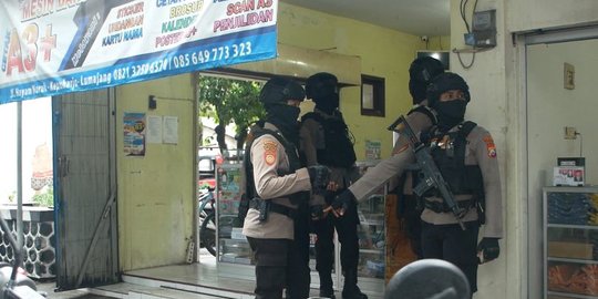 Modus Ikut Buka Pintu Mobil, Pencuri di Lumajang Rampas Uang Rp200 Juta