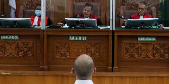 Vonis Diwarnai Dissenting Opinion, Satu Hakim Anggap Baiquni Tak Miliki Niat Jahat