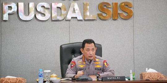 Daftar Lengkap Jenderal Polisi yang Dimutasi Kapolri