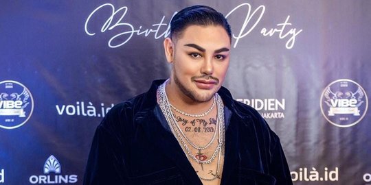 Heboh Ivan Gunawan Pamer Tubuh Kekar dan Perut Six Pack, Ini Potretnya