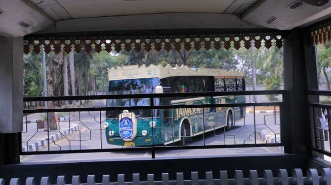bus jawara kota tangerang