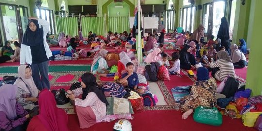 Banjir di Karangbahagia Bekasi, 2.500 KK Terdampak dan 350 Orang Mengungsi