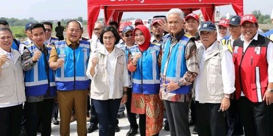 Ganjar Pranowo Bantu Pembebasan Lahan Tol Jogja-Solo, Target Lebaran Beres