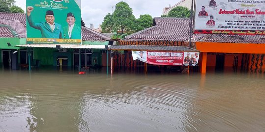 Kantor PDIP dan PPP Kota Bekasi Kebanjiran hingga 1 Meter