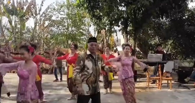 kampung indonesia di china