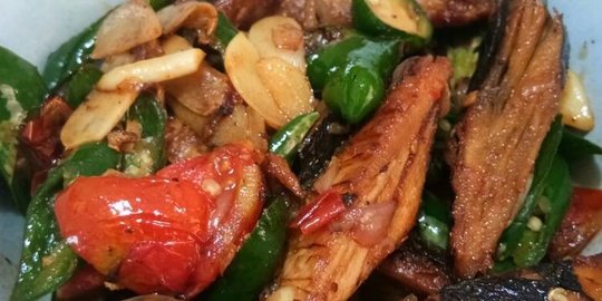 Telur Ceplok Kecap: Resep Sederhana, Rasa Istimewa, Dan Sejuta Kenangan