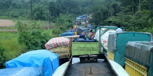 Ada Pasien Meninggal di Tengah Macet Jalan Nasional, Ini Tindakan Gubernur Jambi