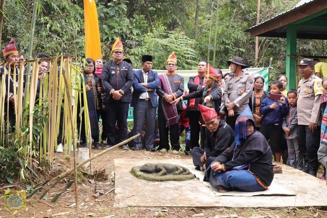 upacara menanda tahun simbol menyambut masa tanam di tanah pakpak