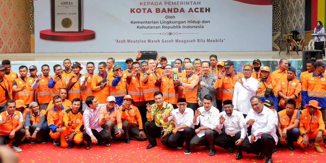Banda Aceh Raih Piala Adipura, Petugas Kebersihan Diganjar Bonus Rp889 Juta