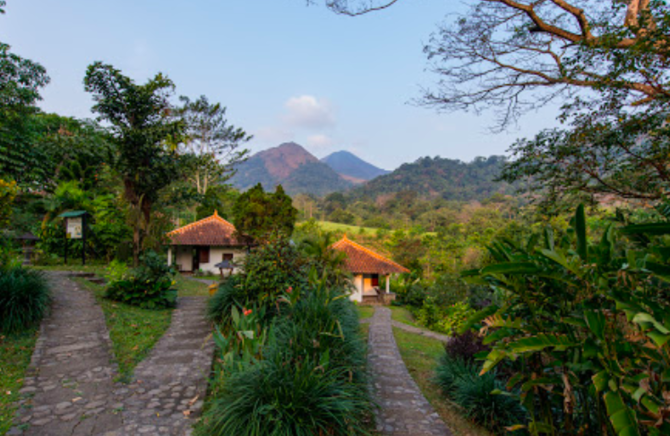tempat wisata mojokerto yang cocok dipakai berlibur bareng keluarga