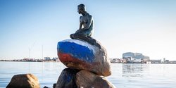 Patung The Little Mermaid di Denmark Dirusak dengan Coretan Bendera Rusia