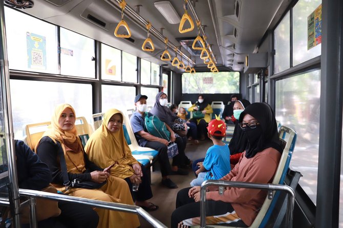 bus tayo tangerang