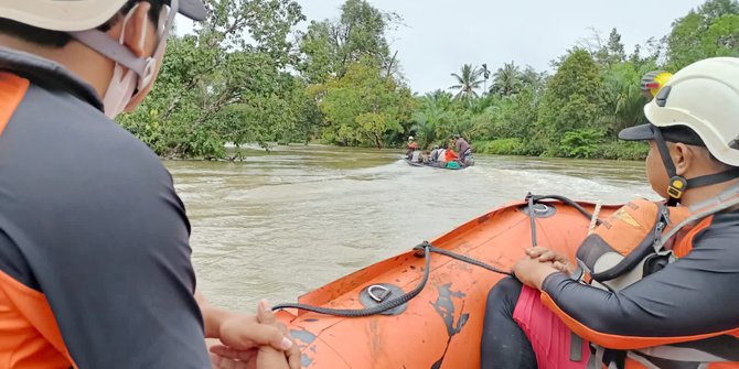 Satu Korban Perahu Pengantin Tenggelam di Bengkayang Meninggal, Dua Anak Masih Hilang