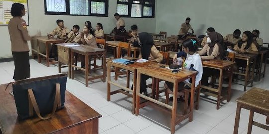 Soal Sekolah Jam 5 Pagi, Anggota DPR Komisi X Singgung Kesejahteraan Guru