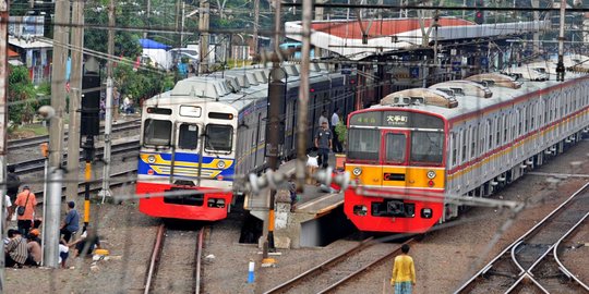 Puluhan Tahun Indonesia Bergantung Impor KRL Bekas Jepang