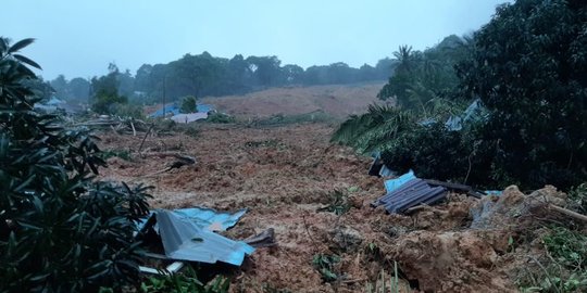 Satu Kampung di Natuna Tertimbun Longsor, Begini Penampakannya