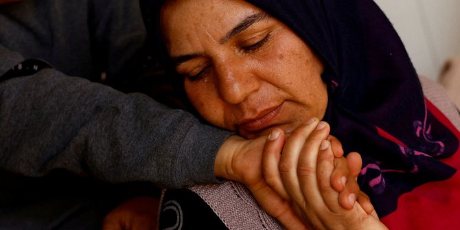 Potret Keprihatinan Korban Selamat Sebulan Pasca Gempa Dahsyat di Turki