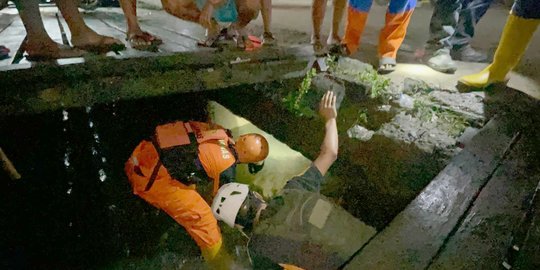 Jatuh ke Parit saat Banjir, Bocah 8 Tahun di Samarinda Hilang