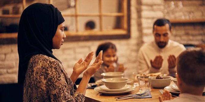 Manfaat Puasa Setengah Hari, Latih Anak Sebelum Puasa Ramadan