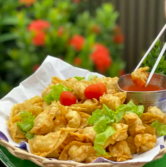 5 resep kulit pangsit goreng camilan gurih yang enak dan bikin nagih