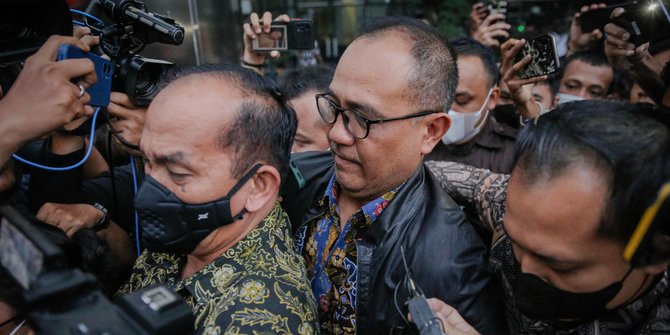 KPK Panggil Pejabat Pajak Wahono Saputro Terkait Kasus Rafael Alun