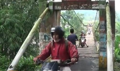 jembatan di magelang kondisinya memprihatinkan