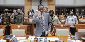 lengkap mahfud transaksi mencurigakan rp300 t pejabat kemenkeu