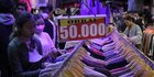 Mendag Larang Bisnis Baju Impor Bekas