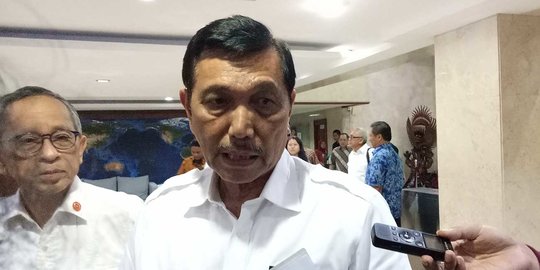 Luhut: Turis-Turis Nakal Tidak Diperlukan Karena akan Merusak Bali