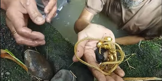 Kalung Emas Diyakini Milik Raja Singosari Ditemukan Dalam Sungai, Mewah & Berwibawa