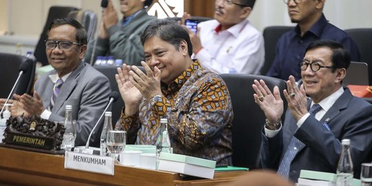 Relawan Jokowi: 'Ojo Dibandingke', Hasil Musra Airlangga Unggul dari Erick Thohir