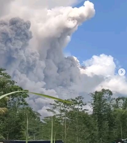 erupsi gunung merapi maret 2023
